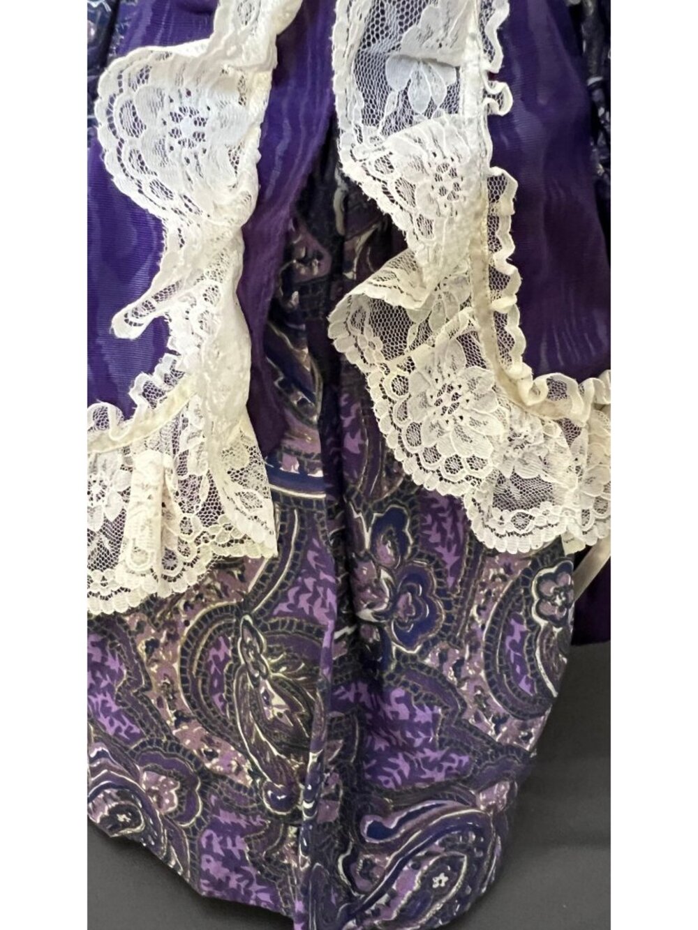 Limited Edition Victorian Porcelain Doll In Purple Dress & Lace Accents - Picture 8 of 8